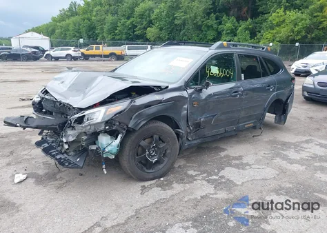 2022 Subaru Outback Wilderness z USA, uszkodzony, nr VIN 4S4BTGUD6N3151528